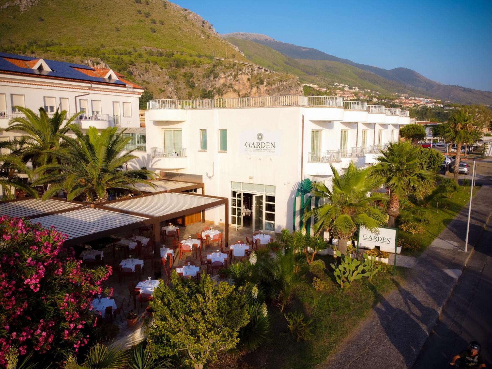 Hotel Garden Praia a Mare Dış mekan fotoğraf