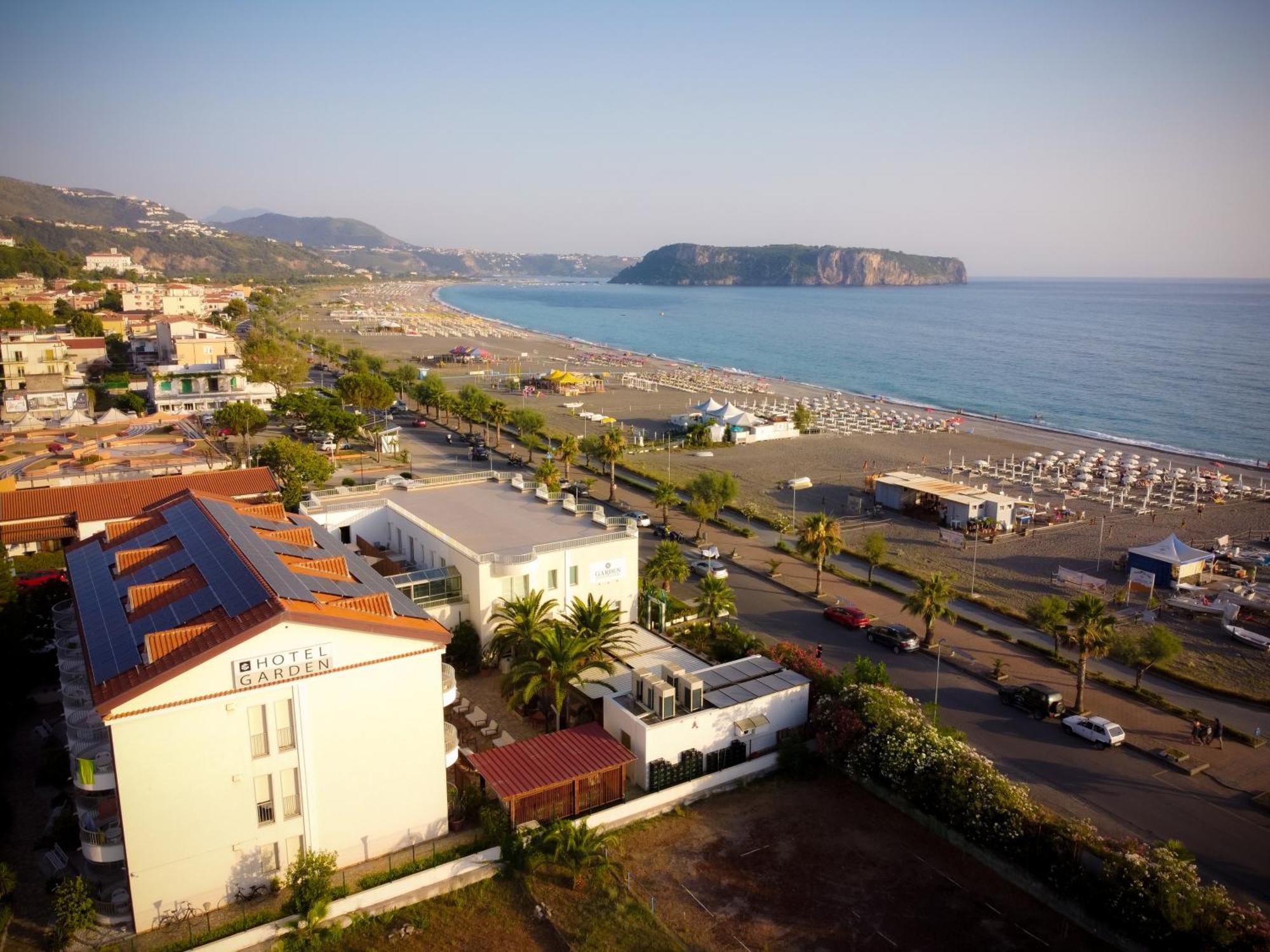 Hotel Garden Praia a Mare Dış mekan fotoğraf